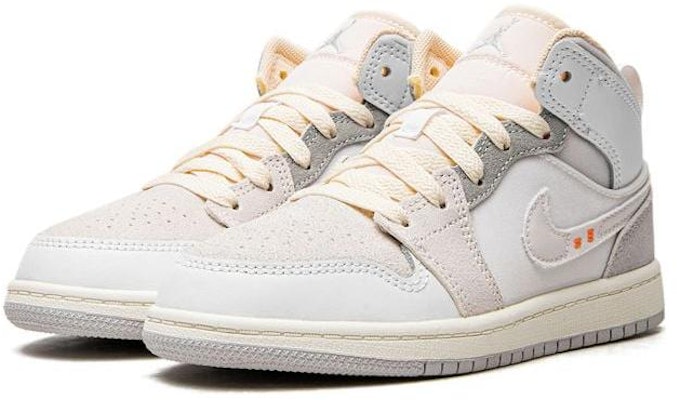 (PS) AJ1 ミッド SE クラフト "裏返し" (AJ1 Middo SE Kurafuto "Uragaeshi") DQ3724-100 Lookbook (PS) AJ1 ミッド SE クラフト "裏返し" (AJ1 Middo SE Kurafuto "Uragaeshi") DQ3724-100