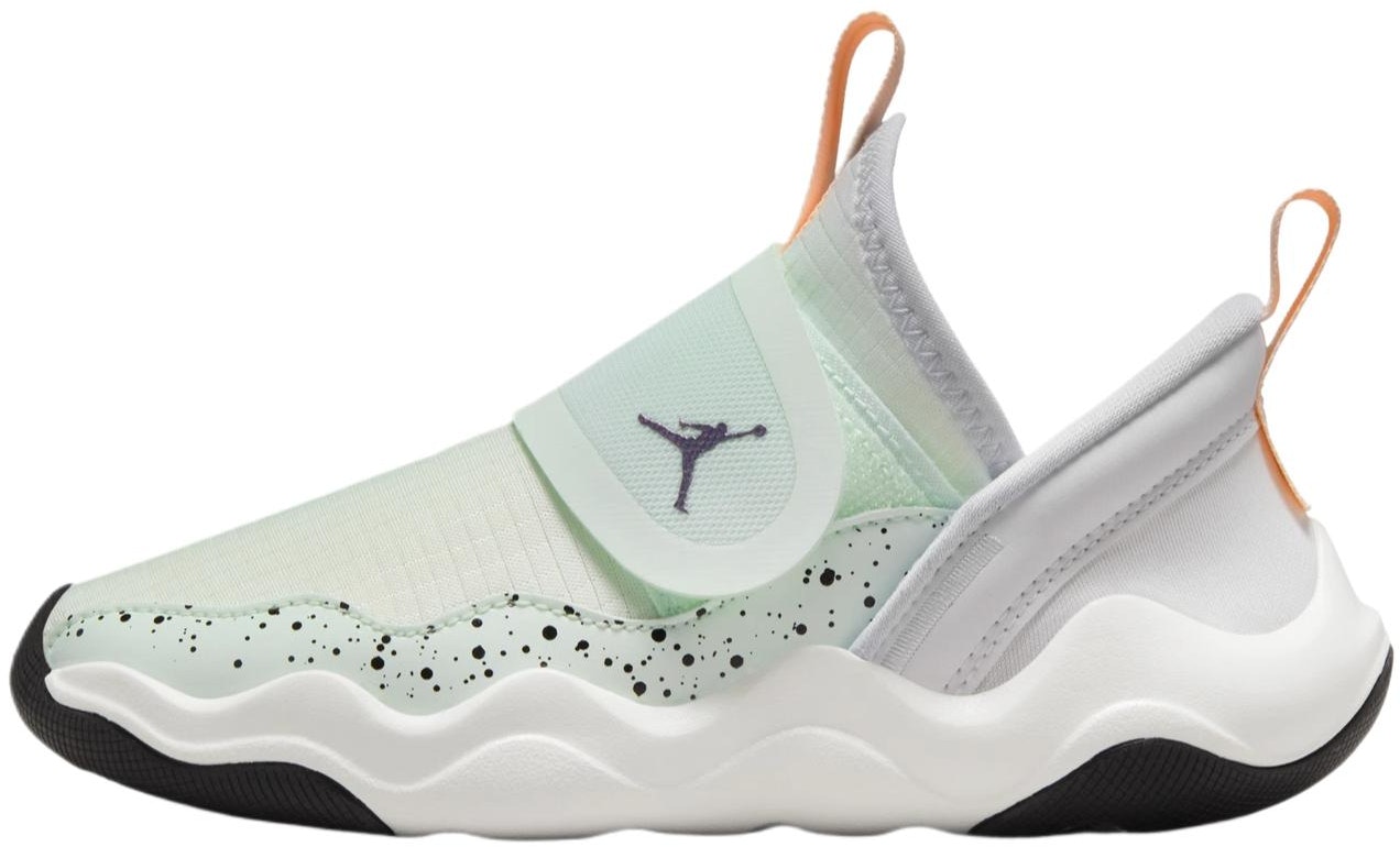 youth-air-jordan-23-7-barely-green-black-dq-9293-301