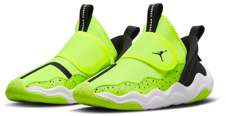 (Preschool) Air Jordan 23/7 'Volt Black' DQ9293-701 Lookbook (Preschool) Air Jordan 23/7 'Volt Black' DQ9293-701