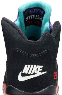 (Preschool) Air Jordan 5 Retro 'Top 3' CZ2990-001 Sizing (Preschool) Air Jordan 5 Retro 'Top 3' CZ2990-001