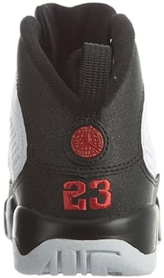 (PS) エアジョーダン9 レトロ 白/バーシティレッド 401811-112 Lookbook (PS) エアジョーダン9 レトロ 白/バーシティレッド 401811-112