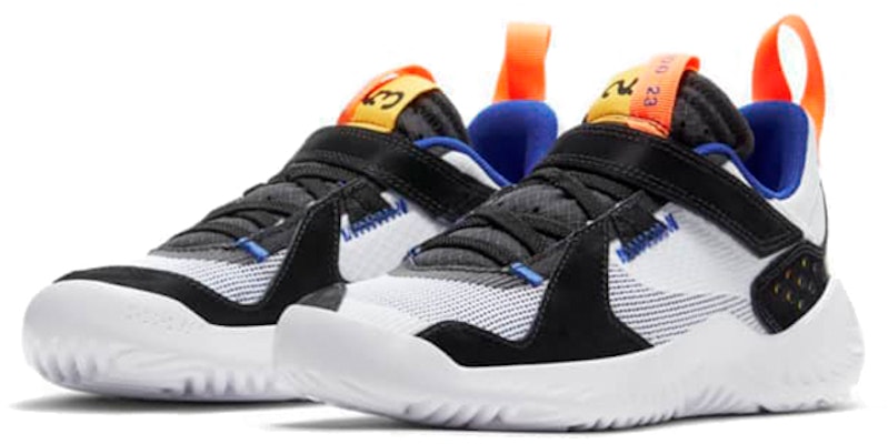 (PS) Air Jordan Delta 'Hitam Putih Oranye' CT1566-140 Lookbook (PS) Air Jordan Delta 'Hitam Putih Oranye' CT1566-140
