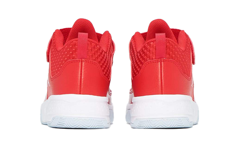 Lookbook (PS) Air Jordan Max Aura 3 ''University Red'' Herren-Sneaker DA8022-600