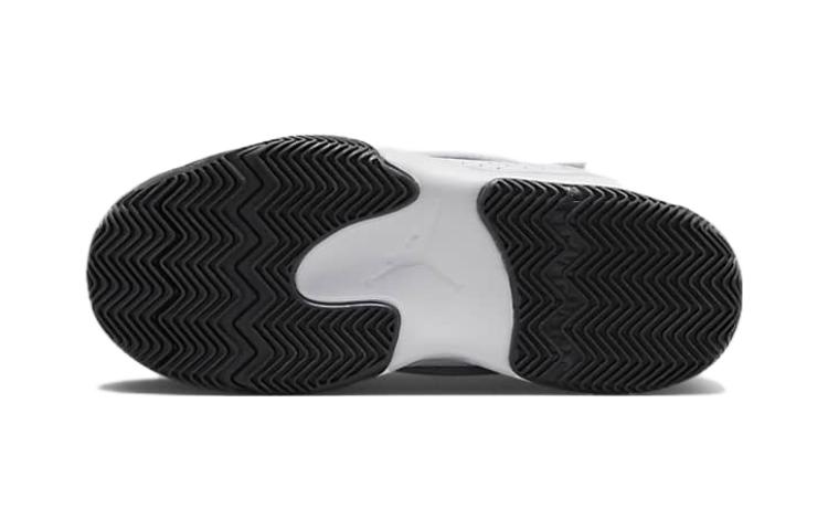 Details for (PS) Air Jordan Max Aura 4 ''Bianco Nero Rosso'' DQ8403-160