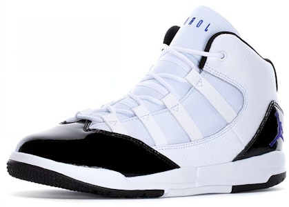 (PS) Air Jordan Max Aura 'Blanco Negro' AQ9216-121 Lookbook (PS) Air Jordan Max Aura 'Blanco Negro' AQ9216-121