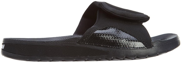 (PS) Air Jordan Selipar 'Hitam Putih' 705173-010 Order (PS) Air Jordan Selipar 'Hitam Putih' 705173-010