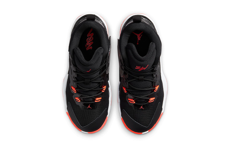 Shop （幼兒版）Air Jordan Zion 1 '血統' DC2024-006