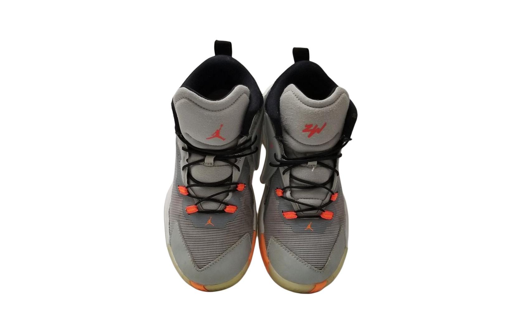 Lookbook （幼兒）Air Jordan Zion 1 '淺煙灰' DC2024-008