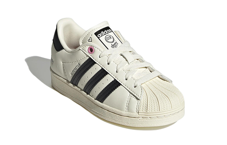 Lookbook (PS) André Saraiva x 阿迪达斯 Superstar '爱 涂鸦' GZ1754