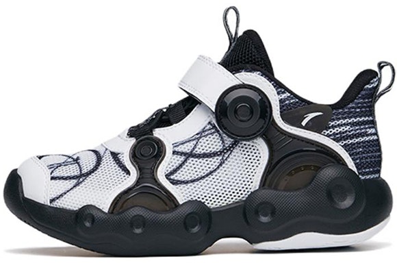 preschool-anta-alien-basketball-black-white-312229902-3
