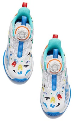 (PS) Anta Sepatu Basket Tinggi 'Putih Oranye Biru' A312329901-2 Lookbook (PS) Anta Sepatu Basket Tinggi 'Putih Oranye Biru' A312329901-2