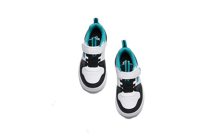 Lookbook (PS) Anta Baskets Basses à Velcro ''Blanc Noir Bleu'' A312239933-3
