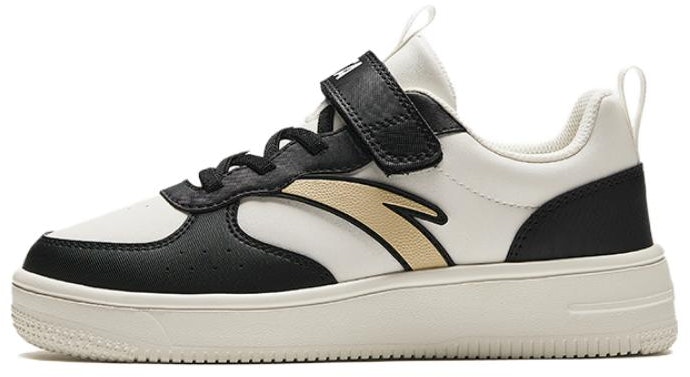 preschool-anta-low-black-white-a312348031-3