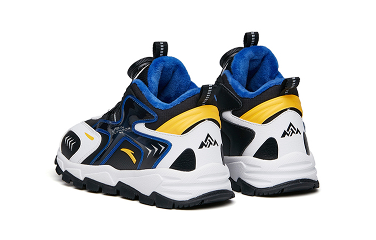 Shop (Preschool) Anta Outdoor Slip-On Sneakers 'Black White Yellow' 312149962A-4