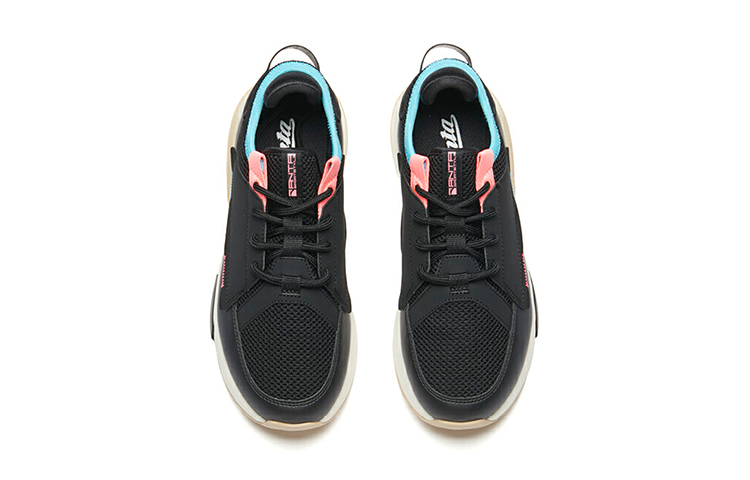 Lookbook (PS) Anta Baskets Rétro Basses ''Blanc Noir Rose'' A33938828-5