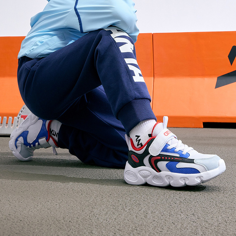Details for (PS) Anta Runner ''Blanc Noir Rouge'' A312339992-5