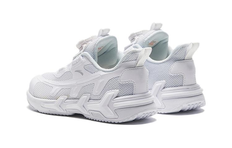 Shop (Preschool) Anta Running Shoe 'White Silver' 332339908S-5