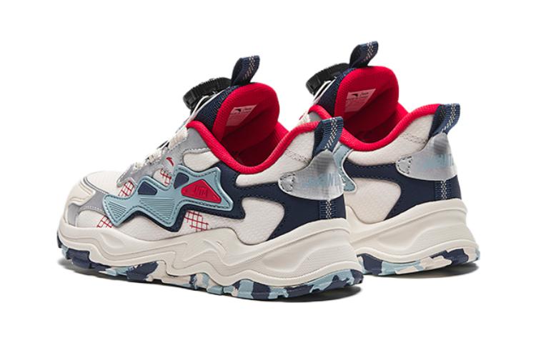 Shop 中童 安踏兒童 加絨保暖 減震耐磨 低筒 兒童跑步鞋 黑白藍