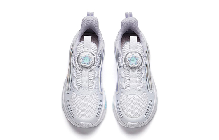 Lookbook (PS) Anta Baskets Légères Amortissantes Basses ''Blanc Gris'' 322215571-1