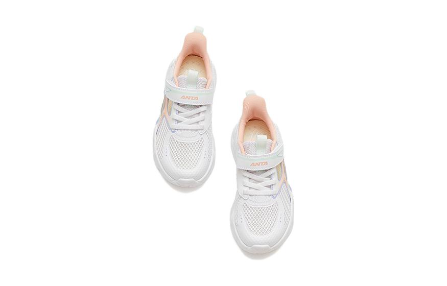 Lookbook (PS) Anta Sepatu 'Merah Muda Putih Biru' 322329979-3
