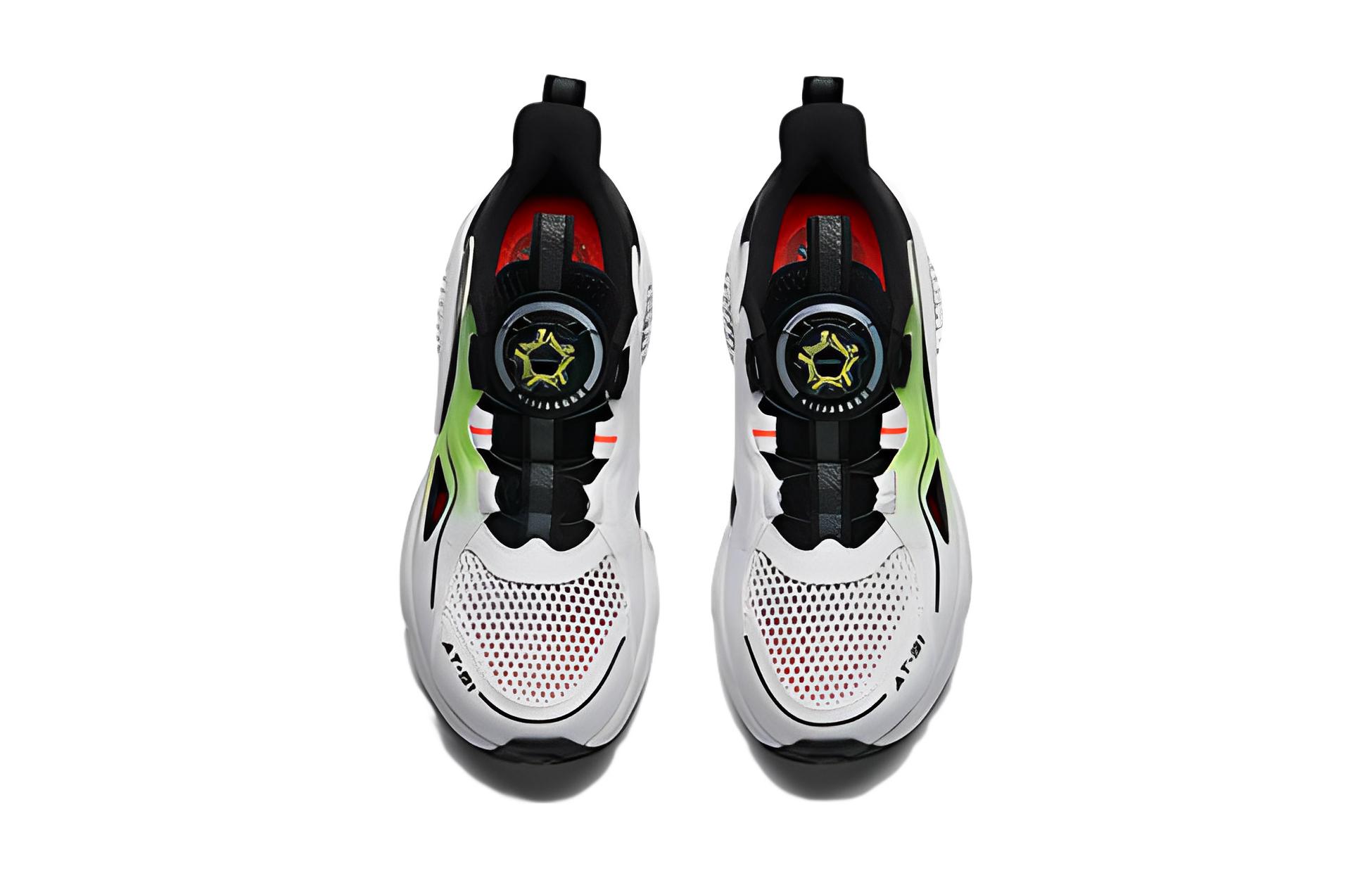 Lookbook (PS) Zapatillas Anta 'Blanco Negro Verde' 312226990-5