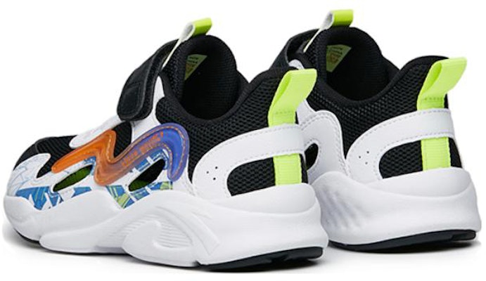 (PS) Sandal Sukan Anta 'Hitam Putih Jingga' 312229961-2 Lookbook (PS) Sandal Sukan Anta 'Hitam Putih Jingga' 312229961-2