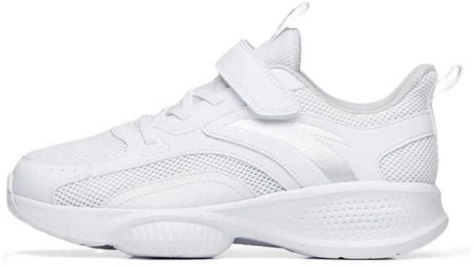 preschool-anta-ufo-white-low-332235565-s-1