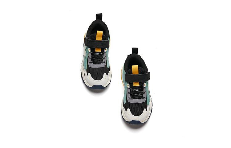 Lookbook (PS) Anta Velcro Bas ''Noir Vert Blanc'' 312149928A-2
