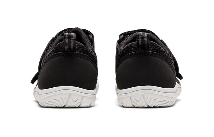 Shop 中童 Asics 魚翔 8 低筒 兒童跑步鞋 黑