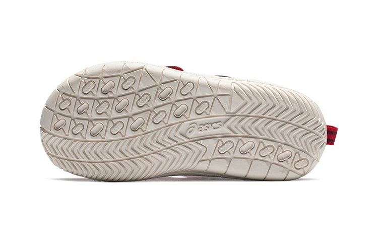 Shop 中童 Asics Amphibian 8 低筒 兒童跑步鞋 紅