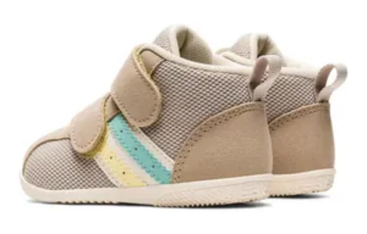 Shop (Preschool) ASICS Confit FIRST MS 3 'Brown' 1144A239-200