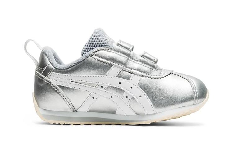 Order (PS) ASICS Corsair Mini SH Chaussures de Sport Argenté K 1144A094-020