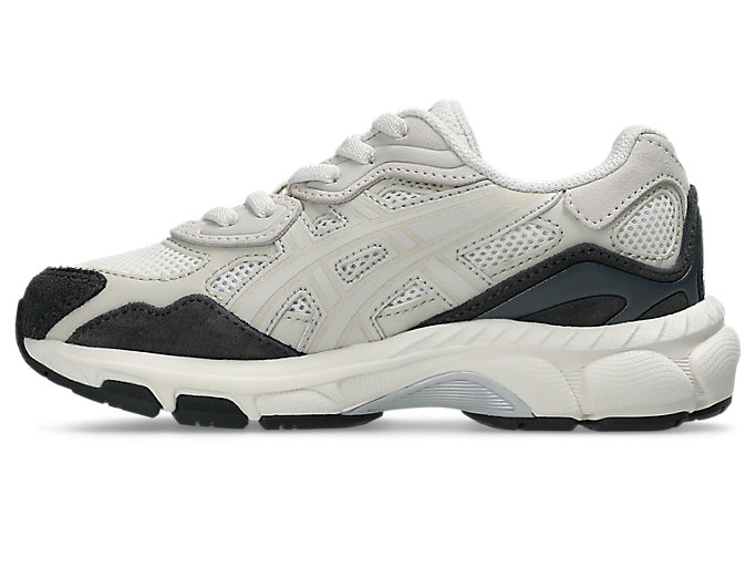 Shop (PS) ASICS GEL-NYC スニーカー クリーム/スモークグレー 1204A176-101