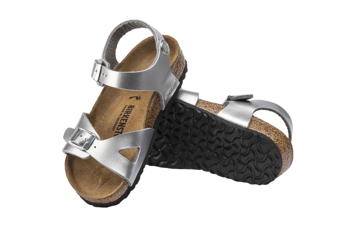 Shop (PS) Birkenstock 银色窄版凉鞋 1019201