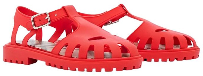 (PS) Burberry 扁平圓頭扣環涼鞋 '時尚紅' 80627201 Lookbook (PS) Burberry 扁平圓頭扣環涼鞋 '時尚紅' 80627201