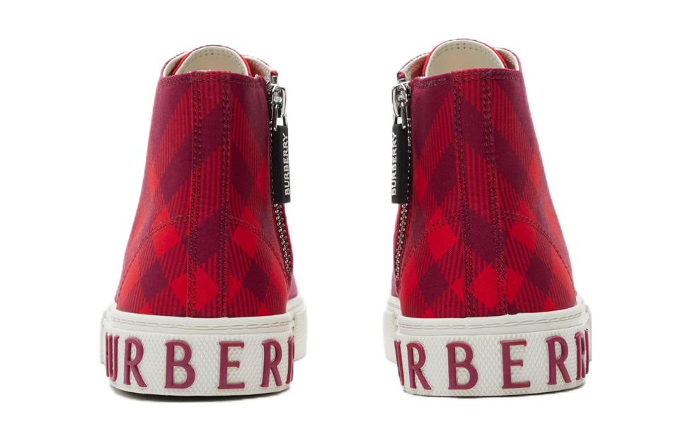 Shop (PS) Sneaker Tinggi Burberry Canvas 'Red Comfort' 80789211