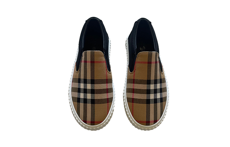Lookbook (PS) Burberry Sepatu Low-Top 'Vintage Check Hitam Kuning' 80058631