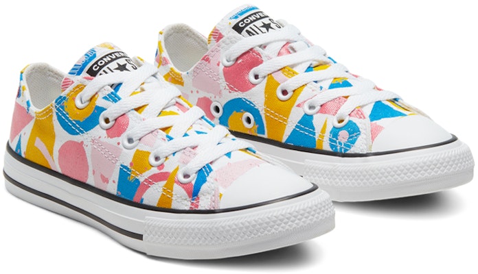 (PS) Converse Chuck Taylor All Star 'Putih Kuning Biru' 668449C Lookbook (PS) Converse Chuck Taylor All Star 'Putih Kuning Biru' 668449C