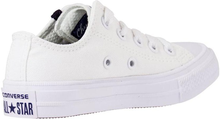 Converse Chuck Taylor II OX 'Putih' 350154C Shop Converse Chuck Taylor II OX 'Putih' 350154C