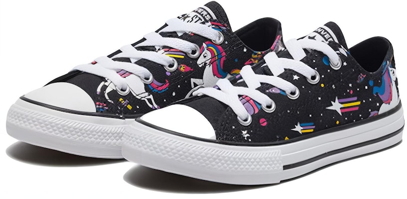 (PS) Converse Chuck Taylor All Star Pelangi Unicorn Hitam Sneakers 'Black' 665474C Lookbook (PS) Converse Chuck Taylor All Star Pelangi Unicorn Hitam Sneakers 'Black' 665474C