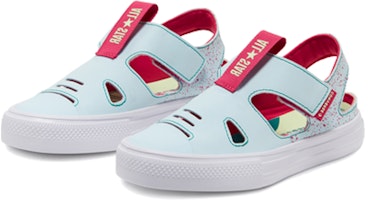 (PS) 컨버스 척테일러 슈퍼플레이 샌들 (블루레드) 667562C Lookbook (PS) 컨버스 척테일러 슈퍼플레이 샌들 (블루레드) 667562C