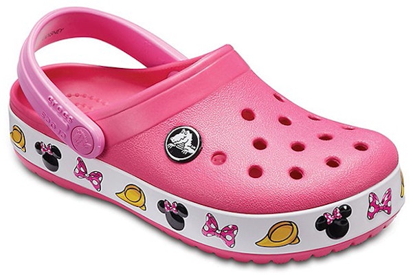 (PS) Sandal Crocs Pantai Warna Merah Jambu 204993-6NP Lookbook (PS) Sandal Crocs Pantai Warna Merah Jambu 204993-6NP