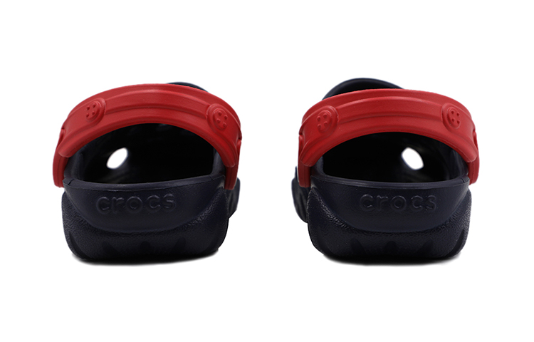 Lookbook (PS) Crocs Klasik Selipar Getah 'Hitam' 202607-4BA