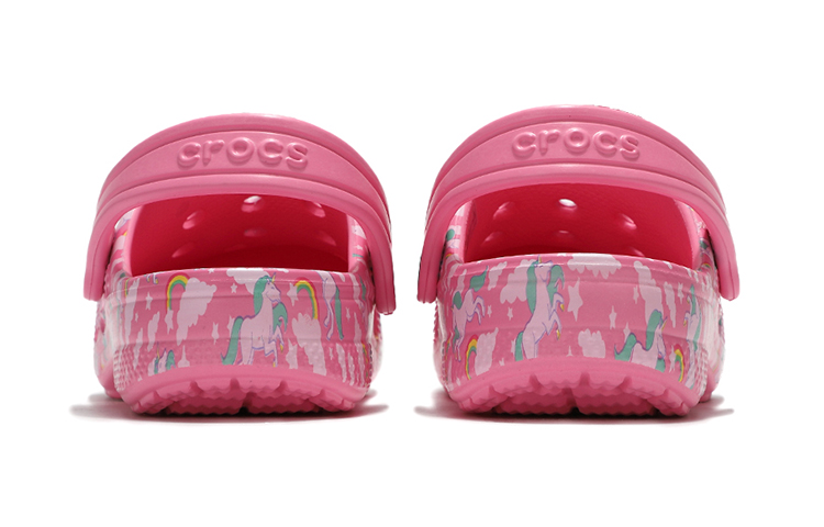 Lookbook (PS) 크록스 클래식 클로그 비치 핑크 (Keurokeuseu Keullaesik Keulrogeu Bichi Pingkeu) 207017-669