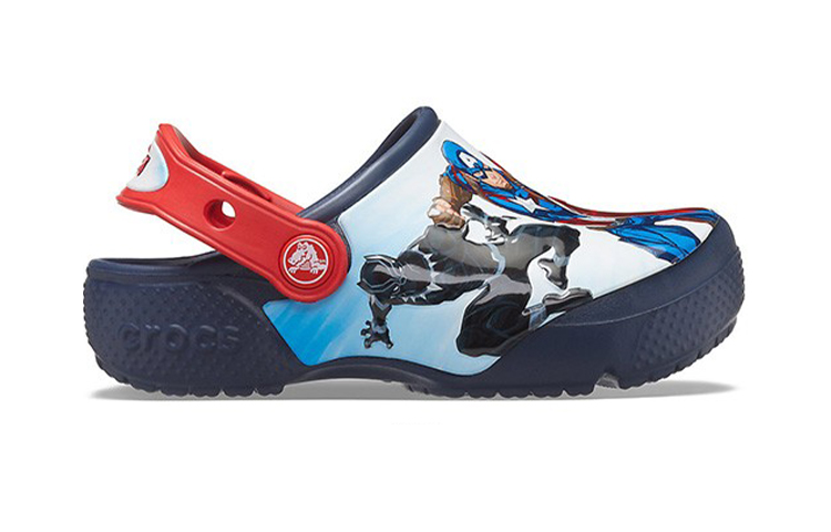 Order (Preschool) Crocs Classic clog Sports sandals 206740-410