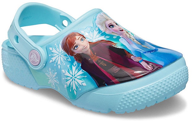 (PS) Sandal Crocs Biru Cetak Frozen Hak Datar Olahraga Luar Ruangan 207078-4O9 Lookbook (PS) Sandal Crocs Biru Cetak Frozen Hak Datar Olahraga Luar Ruangan 207078-4O9