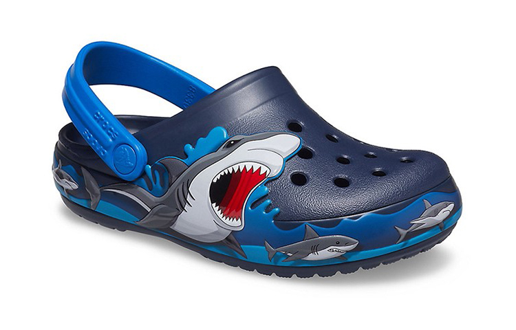 Lookbook (Preschool) Crocs Funny Shark Pattern Outdoor Flat Heel Sports Deep Blue Sandals 207070-410