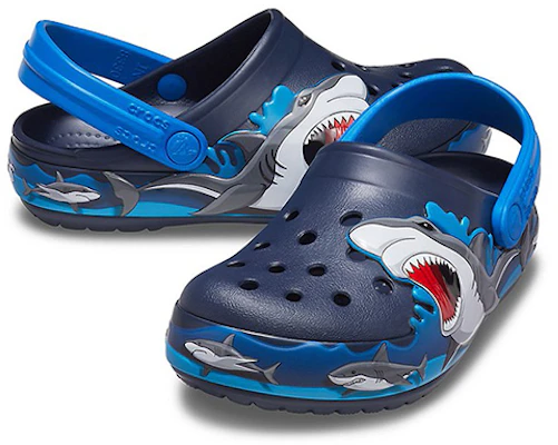 (PS) Crocs 搞笑鲨鱼图案户外平底运动深蓝色凉鞋 207070-410 Shop (PS) Crocs 搞笑鲨鱼图案户外平底运动深蓝色凉鞋 207070-410