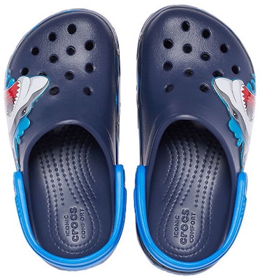 (Preschool) Crocs Funny Shark Pattern Outdoor Flat Heel Sports Deep Blue Sandals 207070-410 Purchase (Preschool) Crocs Funny Shark Pattern Outdoor Flat Heel Sports Deep Blue Sandals 207070-410