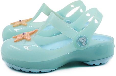 兒童 Crocs Isabella 簡約休閒涼鞋 天藍 Lookbook 兒童 Crocs Isabella 簡約休閒涼鞋 天藍